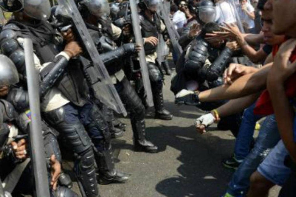 Oposição venezuelana insiste em cinco condições para diálogo