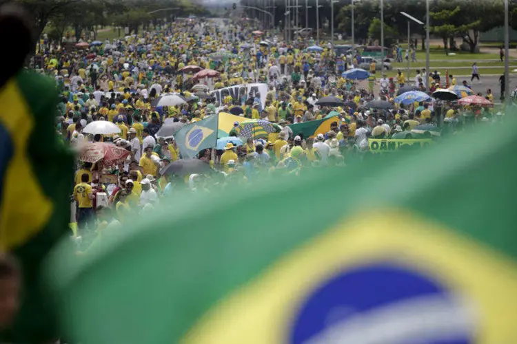 
	Protestos: &quot;gostar&iacute;amos de agradecer a todos que compreenderam a import&acirc;ncia do Brasil ter uma Pol&iacute;cia Federal forte&quot;
 (REUTERS/Ueslei Marcelino)