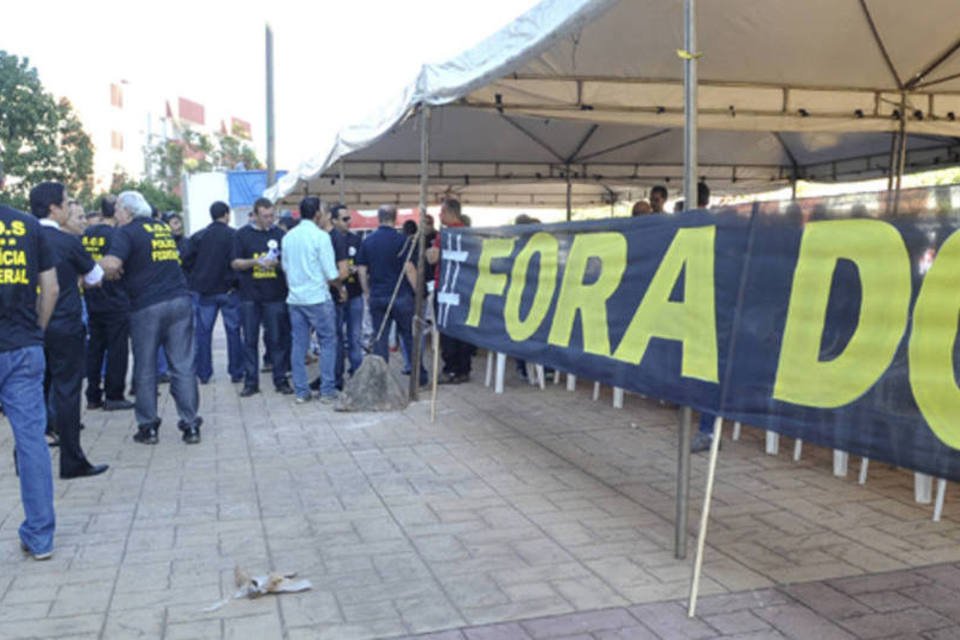 Policiais federais do Sul aderem a greve a partir de terça