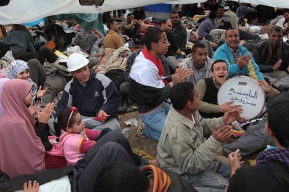 Egito vive maior dia de protesto desde início da revolta