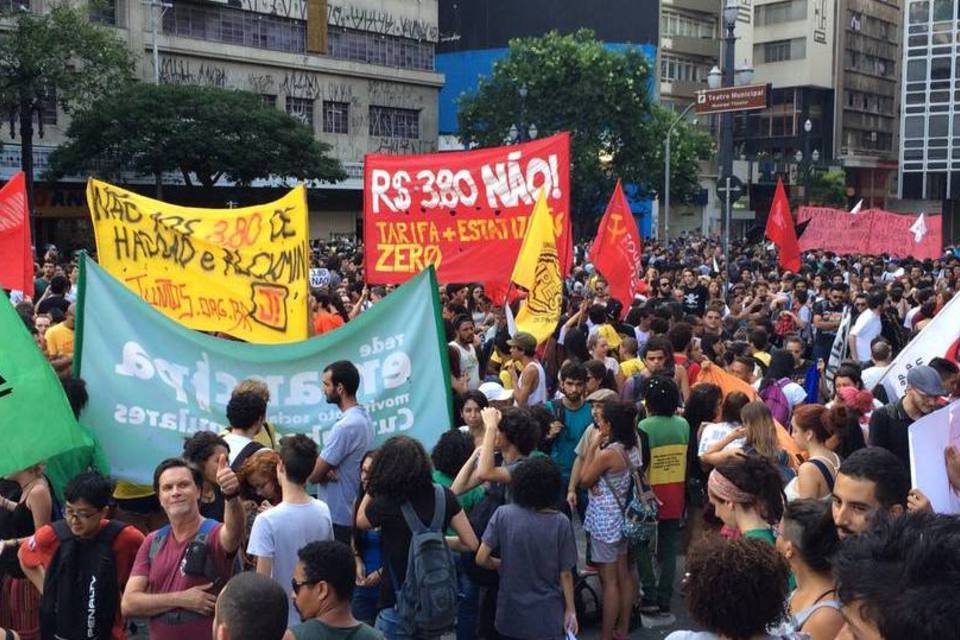 Protesto contra aumento de tarifa teve 17 detidos em SP