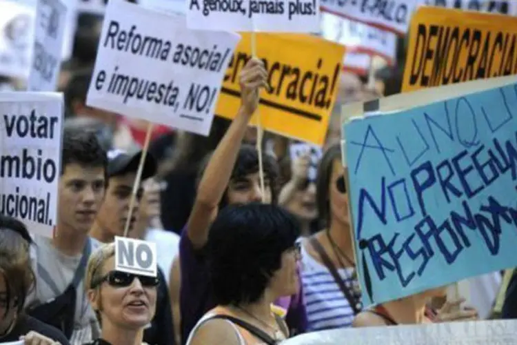 Espanhois protestam em Madri contra a votação da reforma (Dani Pozo/AFP)