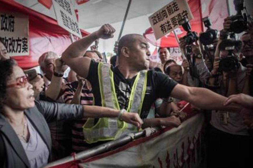 Plano eleitoral de Hong Kong não cede a grupo pró-democracia