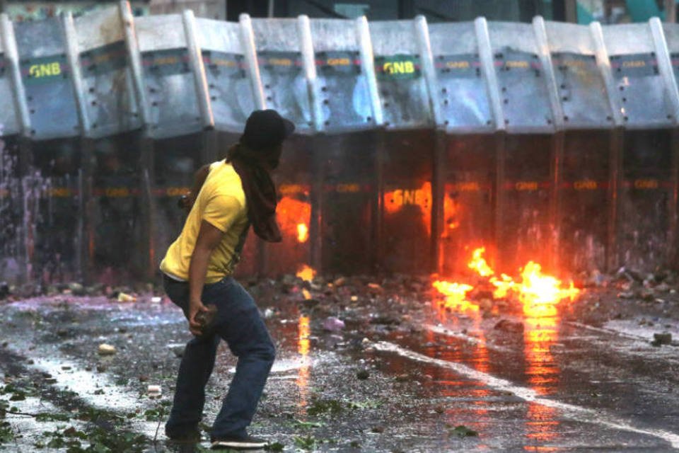 A Venezuela vive situações insólitas. Relembre