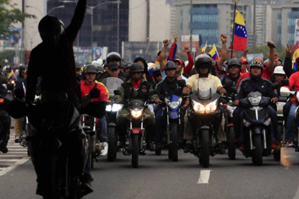 EUA pedem calma na Venezuela e incentivam diálogo
