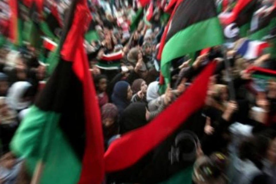 Líbios manifestam-se contra a Otan em Benghazi