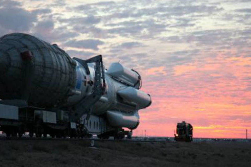 Rússia adia lançamento de foguete com satélite europeu