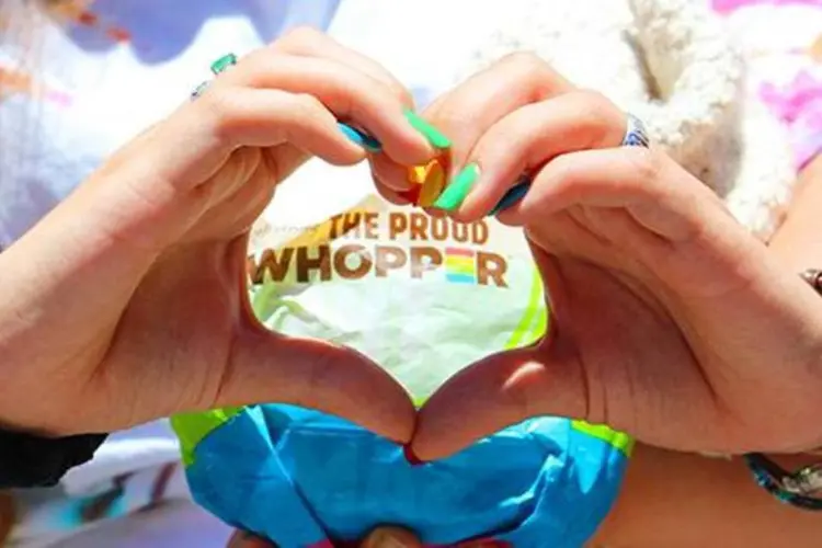 
	Proud Whopper do Burger King: a&ccedil;&atilde;o na semana do Orgulho Gay de S&atilde;o Francisco
 (Reprodução/Facebook/Burger King)