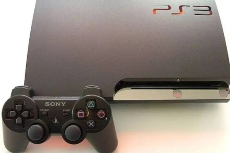 
	PlayStation 3: Sony declarou que ainda busca muito mais com sua antiga m&aacute;quina, citando que o PlayStation 3 contar&aacute; com mais de 300 lan&ccedil;amentos apenas neste final de ano
 (Wikimedia Commons)