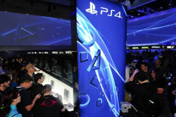 
	Stand do PlayStation 4 (PS4), da Sony, na E3 de Los Angeles
 (REUTERS/Gus Ruelas)
