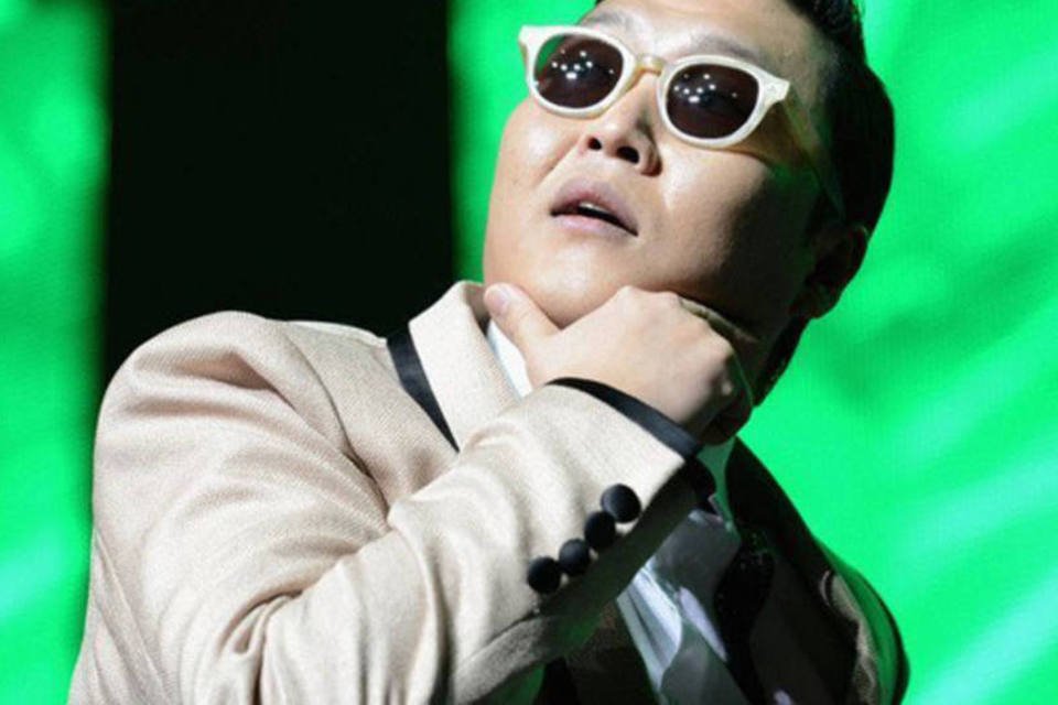 
	O cantor Psy disse que dois bilh&otilde;es &eacute; um n&uacute;mero honroso
 (AFP/Michael Kovac)