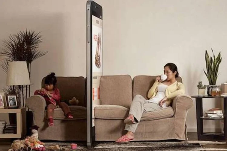 
	Para a campanha, quando mais voc&ecirc; se conecta, menos voc&ecirc; se conecta
 (Divulgação/Ogilvy)