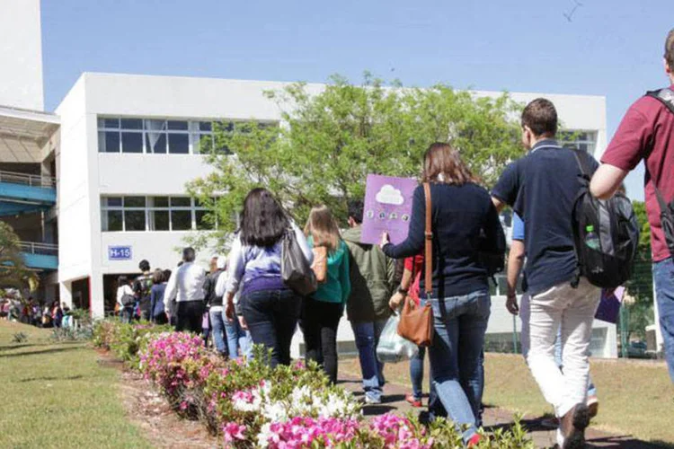 
	PUC Campinas: os demitidos foram convocados a depor na Comiss&atilde;o Parlamentar de Inqu&eacute;rito (CPI) dos Trotes no in&iacute;cio do ano
 (Divulgação/Facebook/PUC Campinas)
