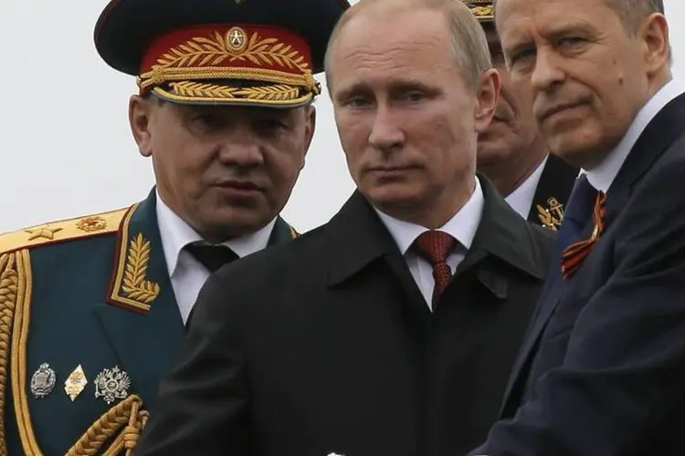 Vladimir Putin na Crimeia: Rússia aposta na escalada da tensão, diz Ucrânia (Maxim Shemetov/Reuters)