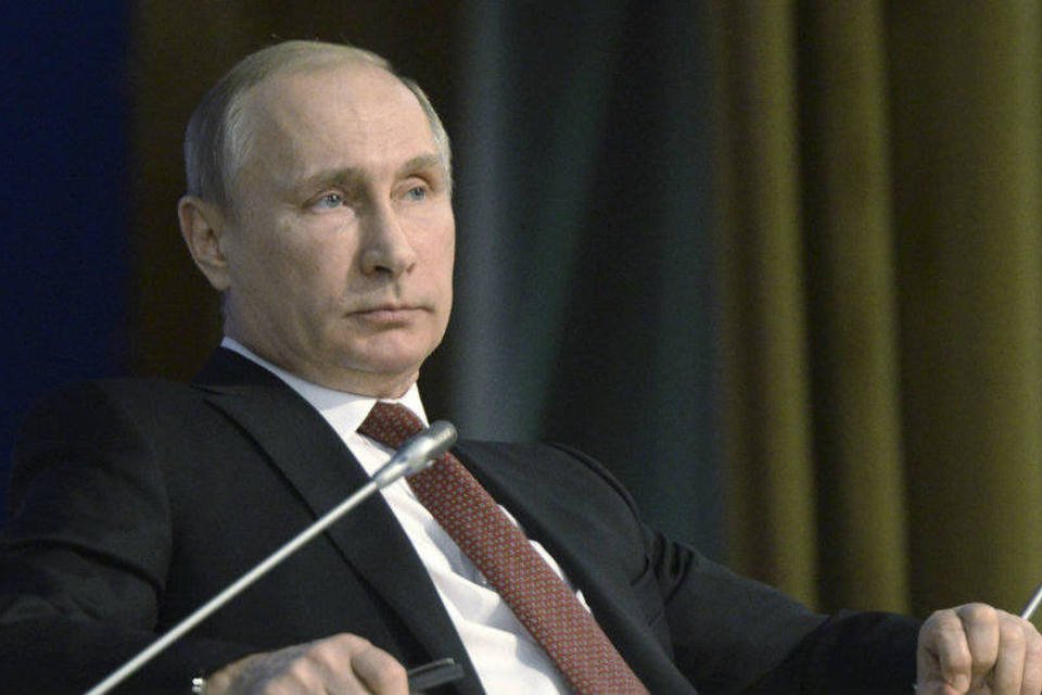 Putin diz que não acredita em possível guerra com Ucrânia