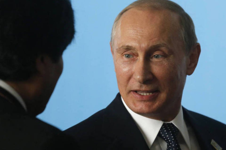 Sanções podem levar relação com EUA a ponto morto, diz Putin