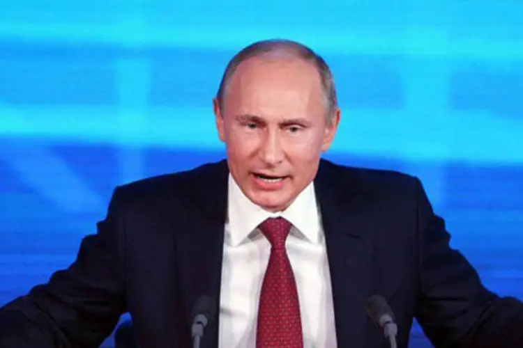 
	Vladimir Putin: presidente reclamou da pol&iacute;tica energ&eacute;tica europeia com rela&ccedil;&atilde;o &agrave; gigante russa do g&aacute;s natural Gazprom, considerada estrat&eacute;gica para a R&uacute;ssia
 (Natalia Kolesnikova/AFP)