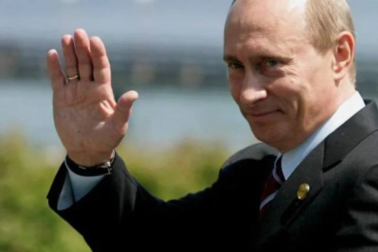 
	Putin: o presidente da R&uacute;ssia, Vladimir Putin, afirmou que seu pa&iacute;s previu e se preparou para rejeitar a agress&atilde;o da Ge&oacute;rgia contra a regi&atilde;o separatista da Oss&eacute;tia do Sul
 (Ralph Orlowski/Getty Images)