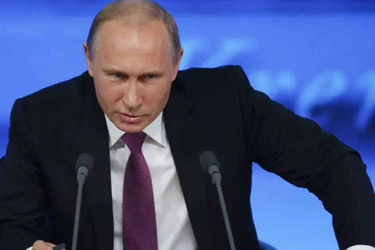 Putin: "O crescimento da economia global continuará e nossa economia vai se recuperar a partir da situação atual" (Reuters)