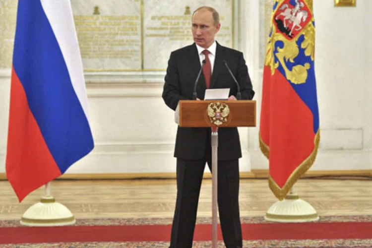 
	A nova lei, que tamb&eacute;m provocou indigna&ccedil;&atilde;o entre liberais russos e defensores dos direitos infantis, entra em vigor em 1 de janeiro
 (REUTERS/Aleksei Nikolskyi)