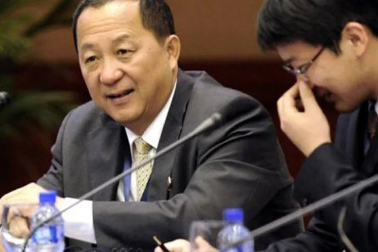 O chefe dos negociadores norte-coreanos, Ri Yong-ho: "nossa posição é aplicar a totalidade do acordo entre DPRK e Estados Unidos anunciado no dia 29 de fevereiro" (Goh Chai Hin/AFP)