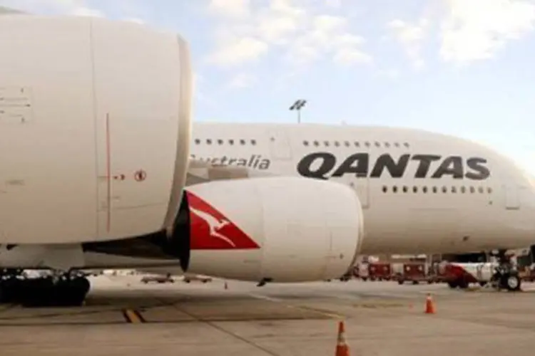 A companhia aérea Qantas tem doze aviões A380 em sua frota
 (William West/AFP)