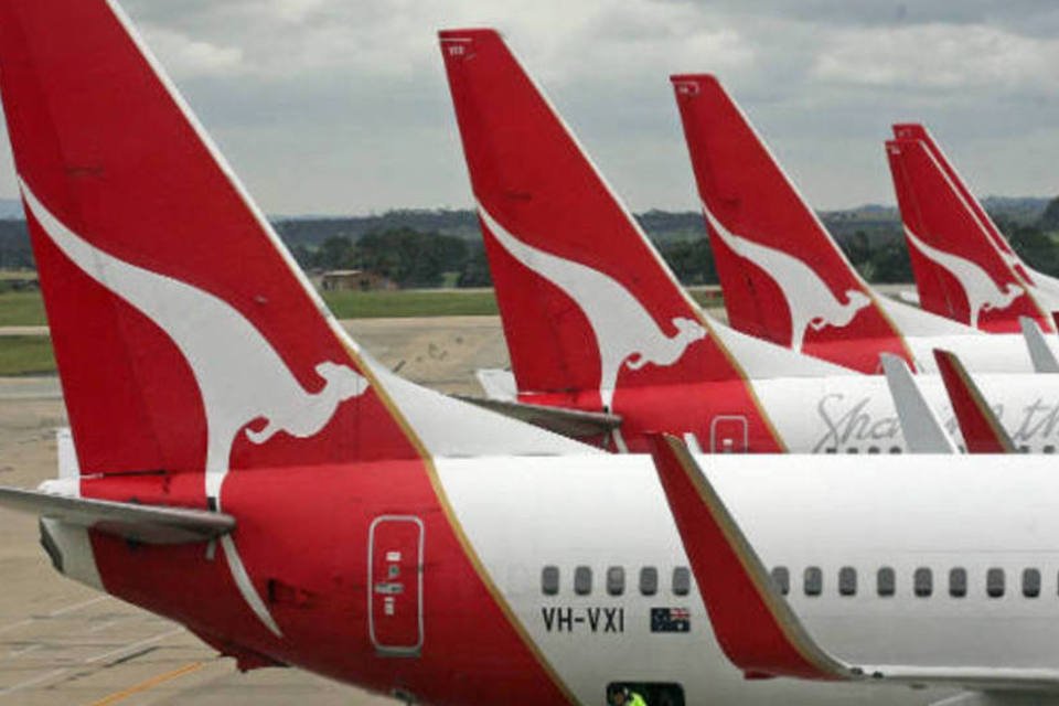 Qantas cortará botes e espaço no avião para reverter perdas