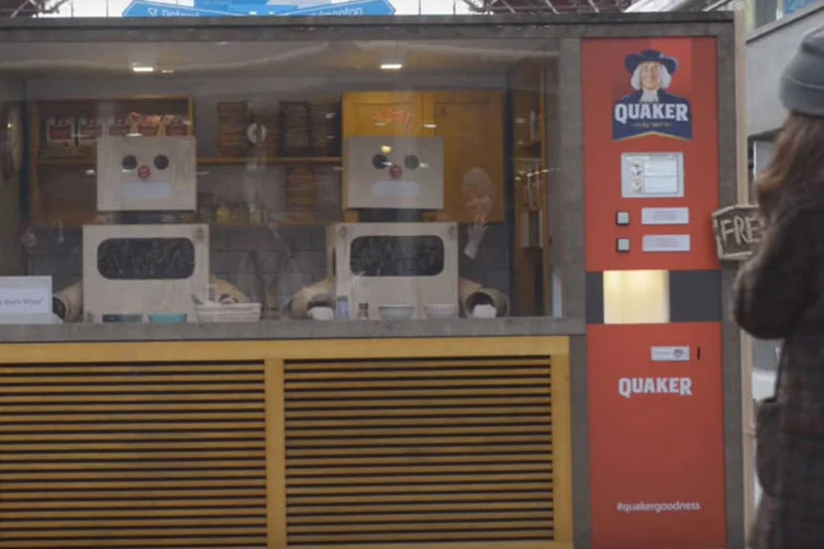 
	Vending Machine da Quaker: a campanha foi criada pela ag&ecirc;ncia Friendship, da Antu&eacute;rpia
 (Reprodução/ Youtube)
