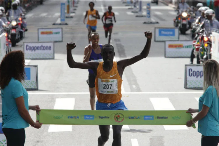 
	Stanley Biwott, do Qu&ecirc;nia venceu a prova masculina da 91&ordf; Corrida de S&atilde;o Silvestre
 (Paulo Pinto/ Fotos Públicas)