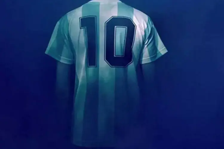 Comercial da Quilmes pede para argentinos valorizarem futebol nacional: fã do Messi? Use a camisa da seleção da Argentina, e não a do Barcelona (Reprodução)