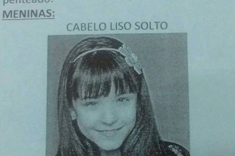 
	Al&eacute;m do texto, comunicado trazia foto da atriz Larissa Manoela, que interpretou a personagem Maria Joaquina na novela Carrossel
 (Reprodução/Facebook)