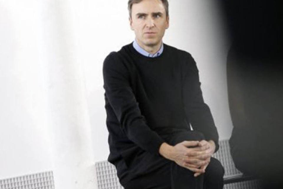 Raf Simons deixa Dior para criar a própria marca