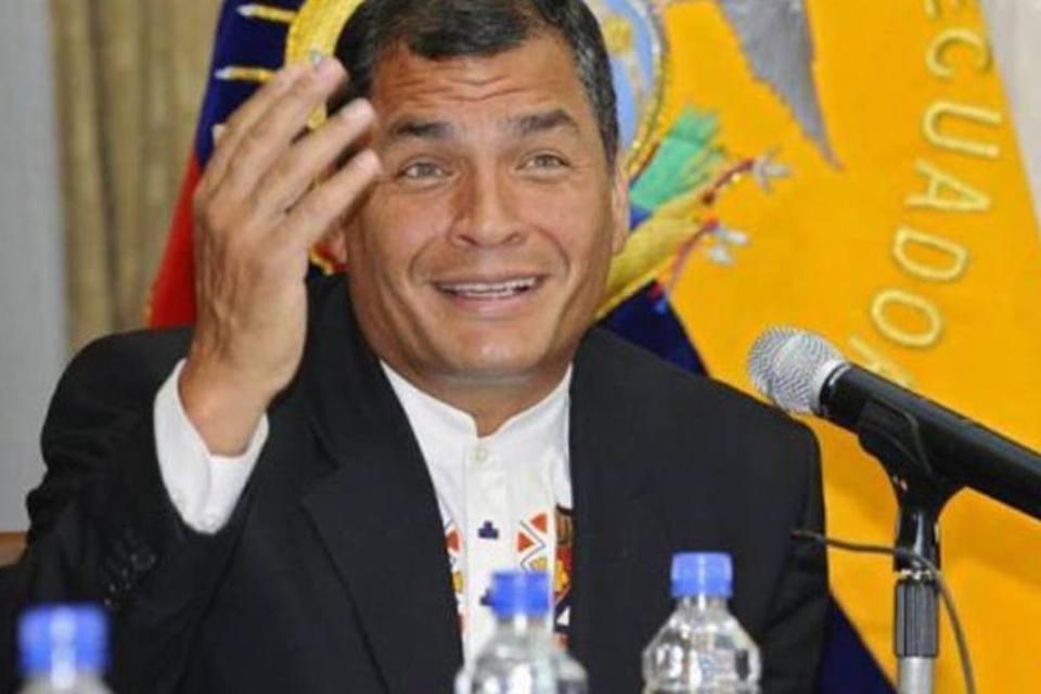 Correa comemora resultado do referendo que prevê mudanças na Constituição