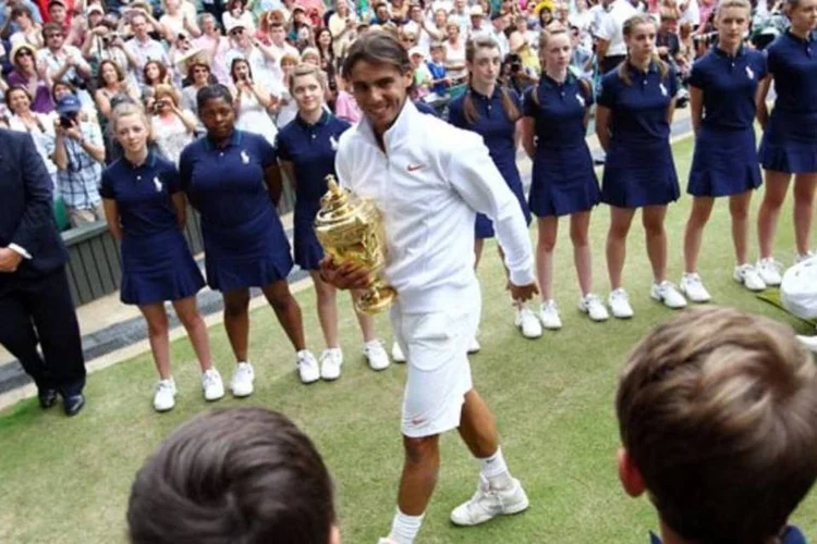 Rafael Nadal, atual campeão em Wimbledon: em 2011 final terá transmissão em 3D (Julian Finney/Getty Images)