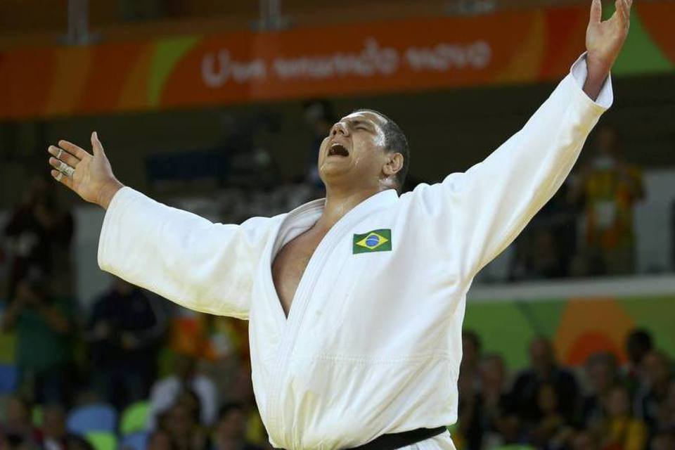 Rafael Silva conquista o bronze para o Brasil no judô