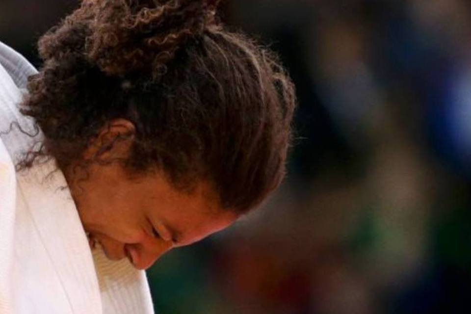 Rafaela Silva garante único bronze do Brasil em Paris
