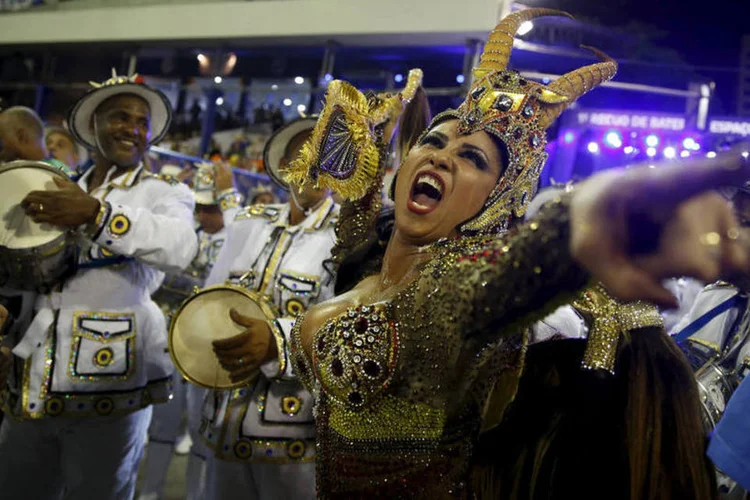 
	Com boas ideias, bons sambas e o engajamento dos componentes, cinco escolas se destacaram: Salgueiro, Portela, Unidos da Tijuca, Beija-Flor e Mangueira
 (Pilar Olivares / Reuters)