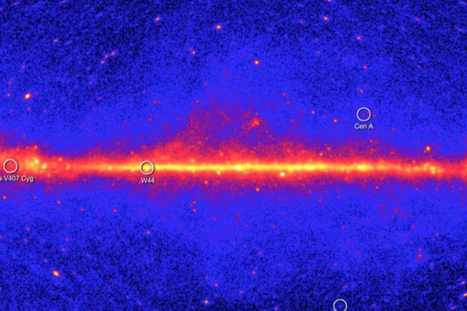 NASA encontra 600 fontes misteriosas de raios-gama