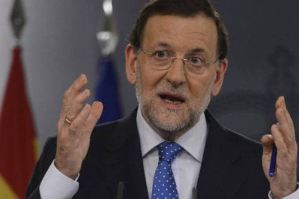 Rajoy defenderá união bancária e fiscal em reunião
