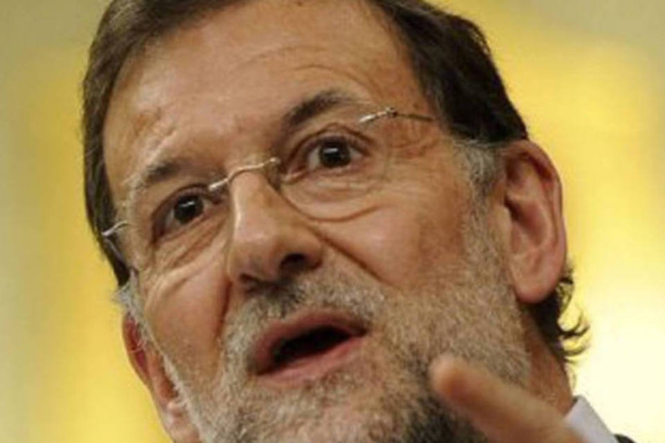 Governo espanhol anuncia déficit público de 5,8% para 2012