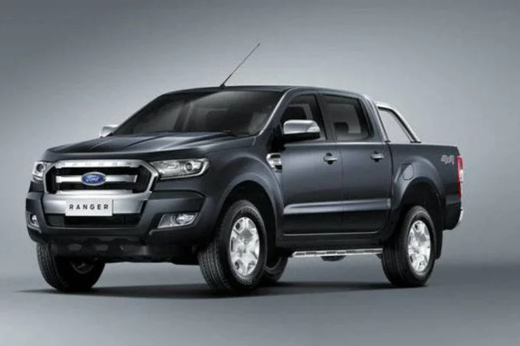 Com tração 4x2 ou 4x4, a Ranger 2015 virá ainda com caixa de transferência controlada eletronicamente e reduzida, o que permite a picape rebocar até 3.500 kg (Divulgação)