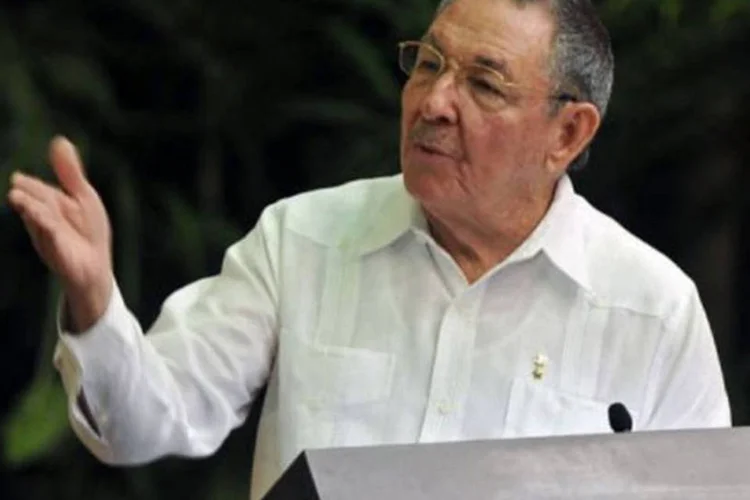 Raúl Castro discursa na sessão de abertura do congresso (AFP)