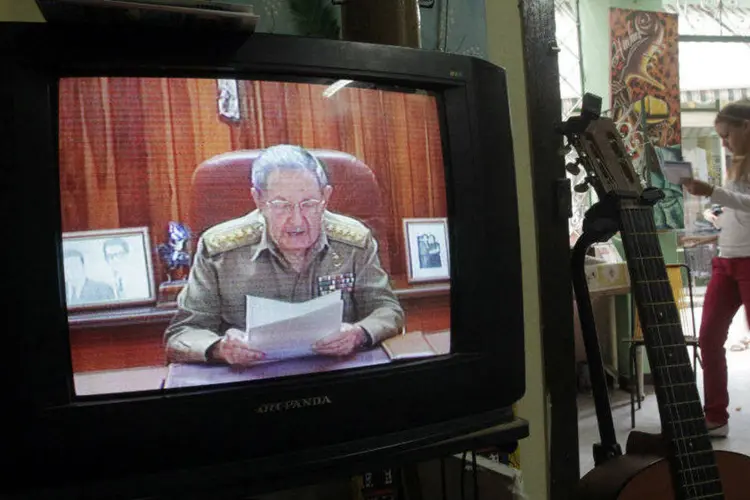 Televisão mostra o presidente cubano Raul Castro durante pronunciamento em Havana (Stringer/Reuters)