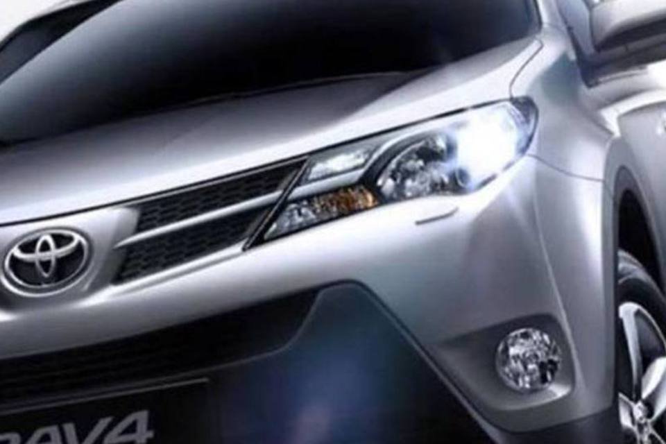Vaza foto do novo Toyota RAV4