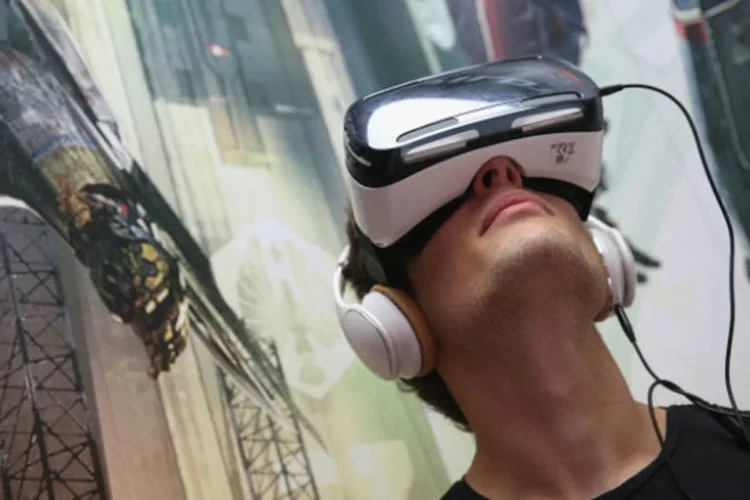 
	Realidade virtual: embora o recurso ainda esteja sendo testado, faz sentido que o Facebook trabalhe neste sentido
 (Sean Gallup/Getty Images)