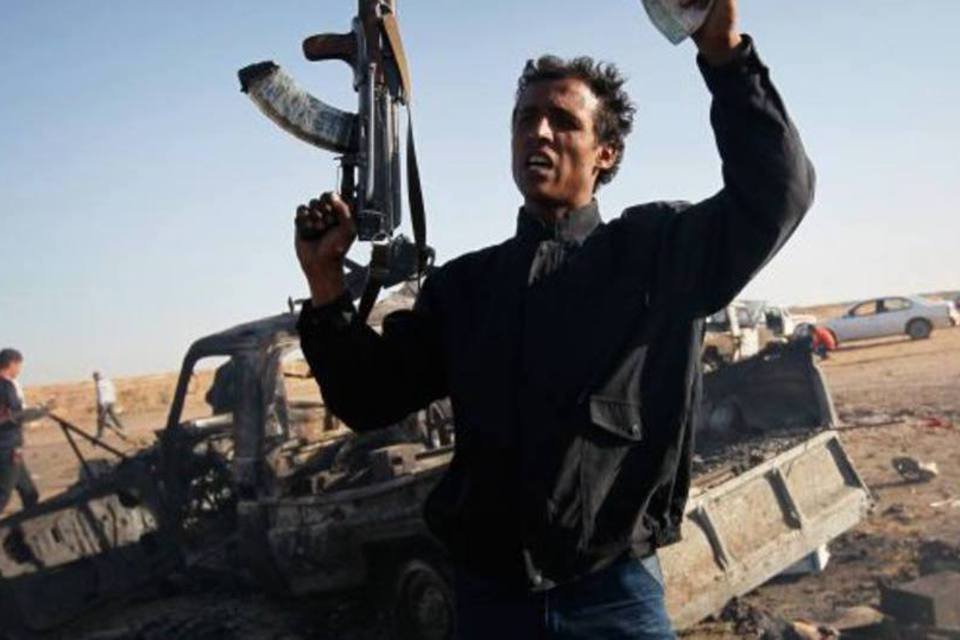 Ataque de foguete em Misrata mata 23, dizem rebeldes
