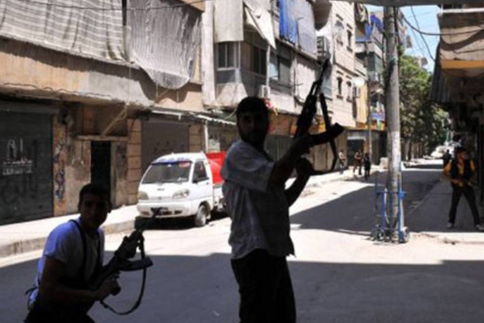 Bombas explodem em Damasco matando 15 e ferindo 4