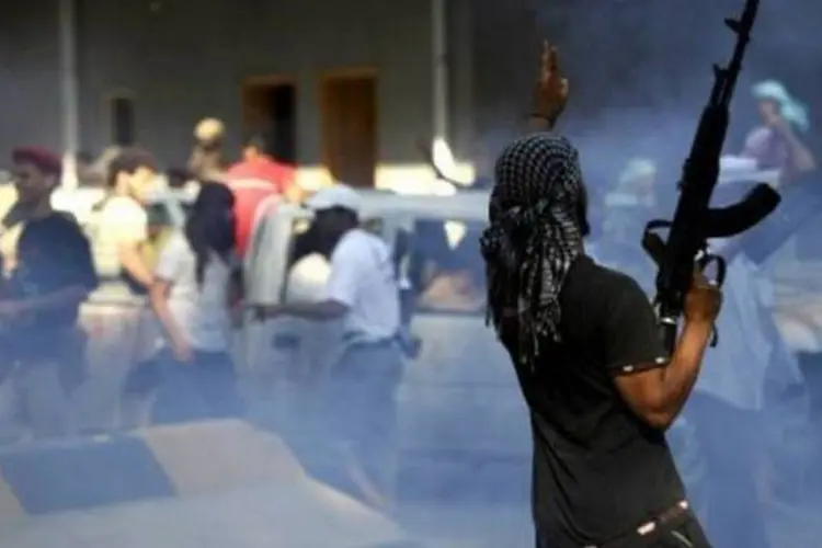 Rebeldes tomam a capital da Líbia: Brasil ainda não anunciou uma posição (Filippo Monteforte/AFP)