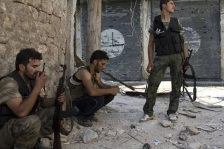 
	Rebeldes s&iacute;rios em Alepo: n&atilde;o haver&aacute; representantes dos grupos armados da S&iacute;ria na reuni&atilde;o
 (Miguel Medina/AFP)