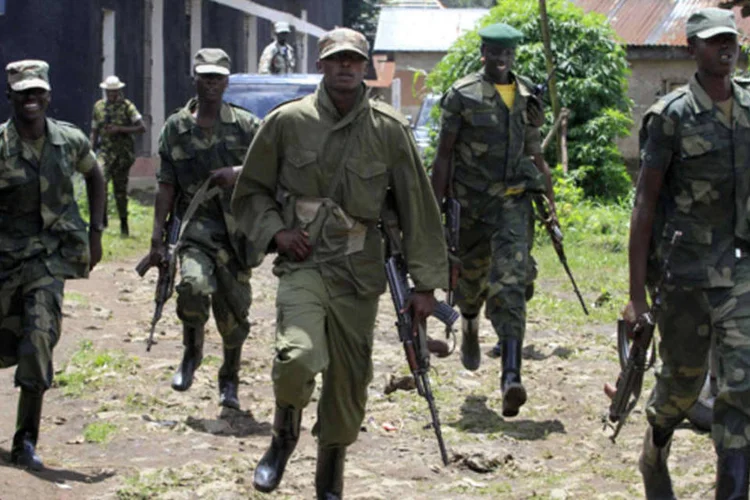 
	Rebeldes do Ex&eacute;rcito Revolucion&aacute;rio do Congo: os rebeldes, que nos &uacute;ltimos dias intensificaram sua ofensiva, se sublevaram em abril para protestar pela perda de poder
 (REUTERS)